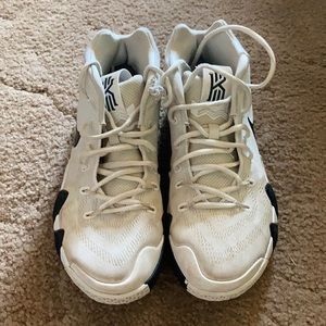 Nike Kyrie shoes